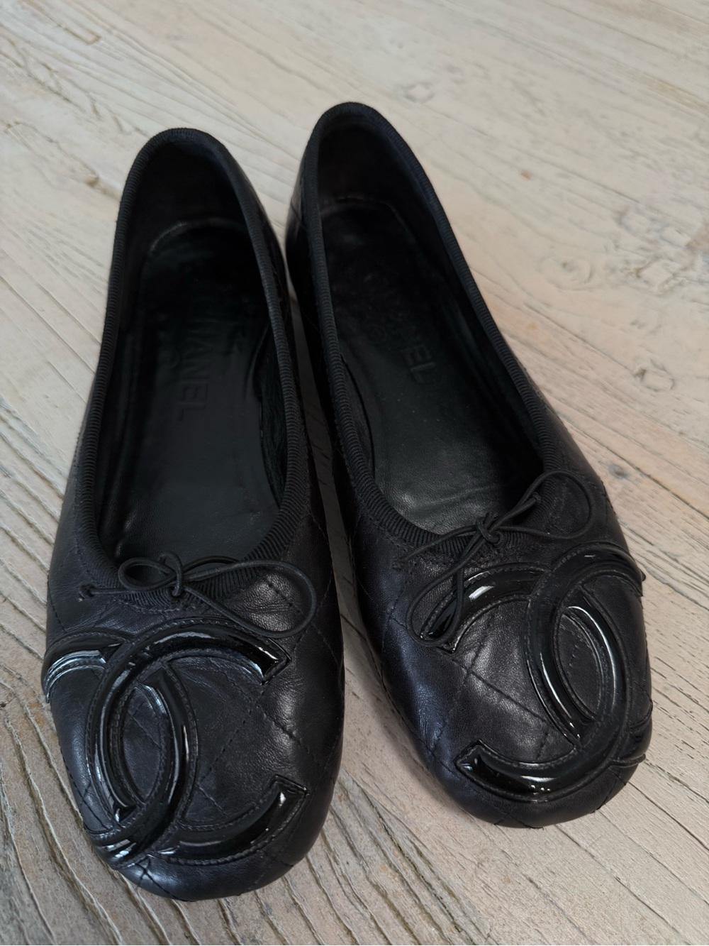 Chanel Cambon soft leather ballet flats size 37 - Picture 7 of 17
